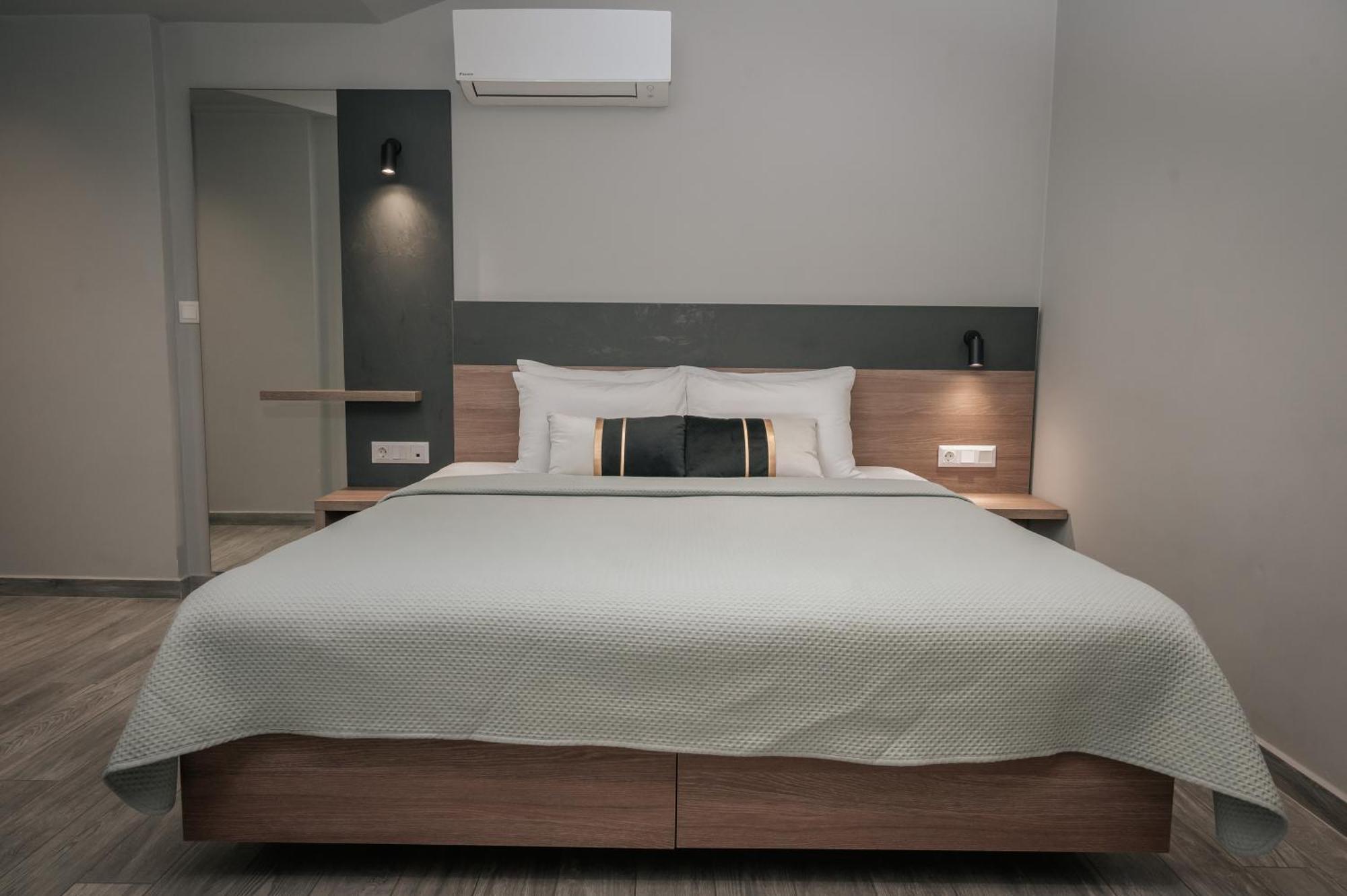 Elizabeth Queen Luxury Aparthotel 3*