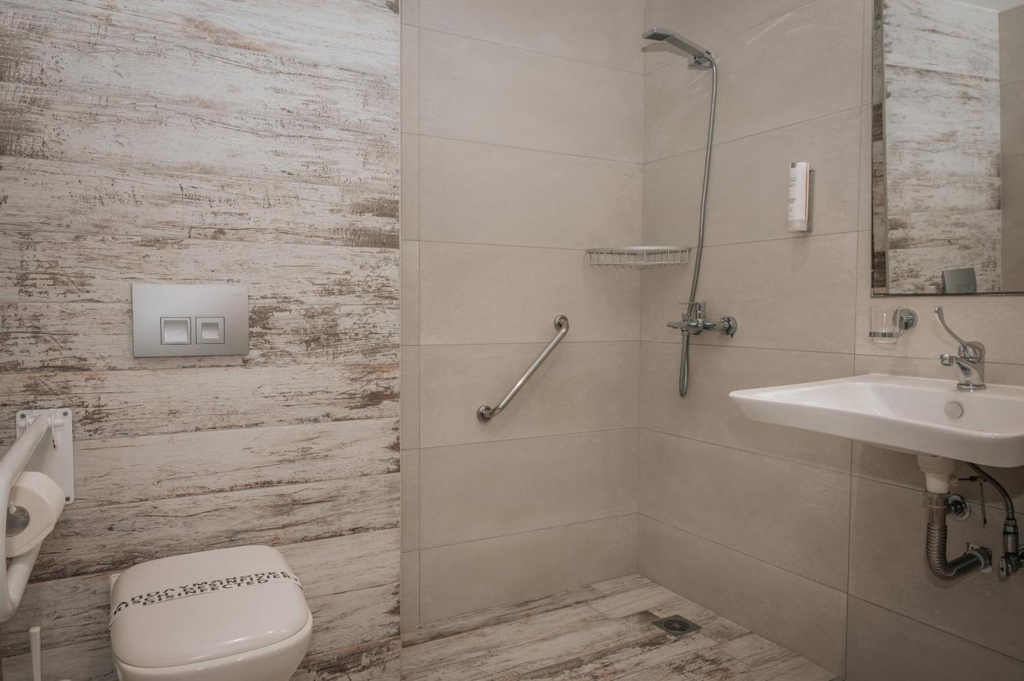 Elizabeth Queen Luxury Hotel apartamentowy